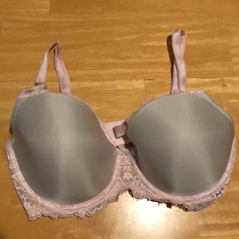 Victoria’s Secret dream angels demi. 34DD